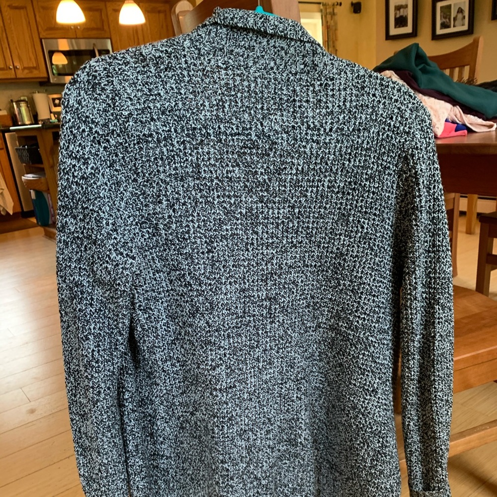 Cardigan sweater